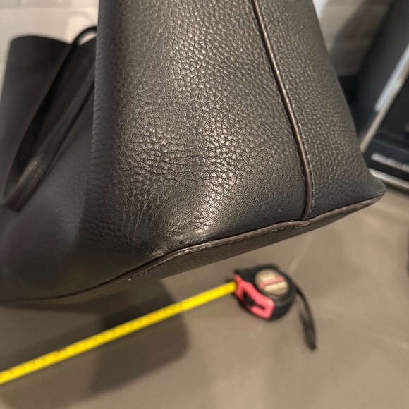 Tory Burch Black Pebbled Leather Tote - Picture 11 of 16